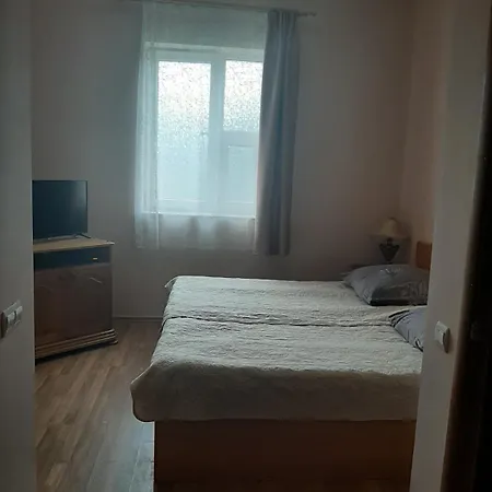 ніколет Apartamento